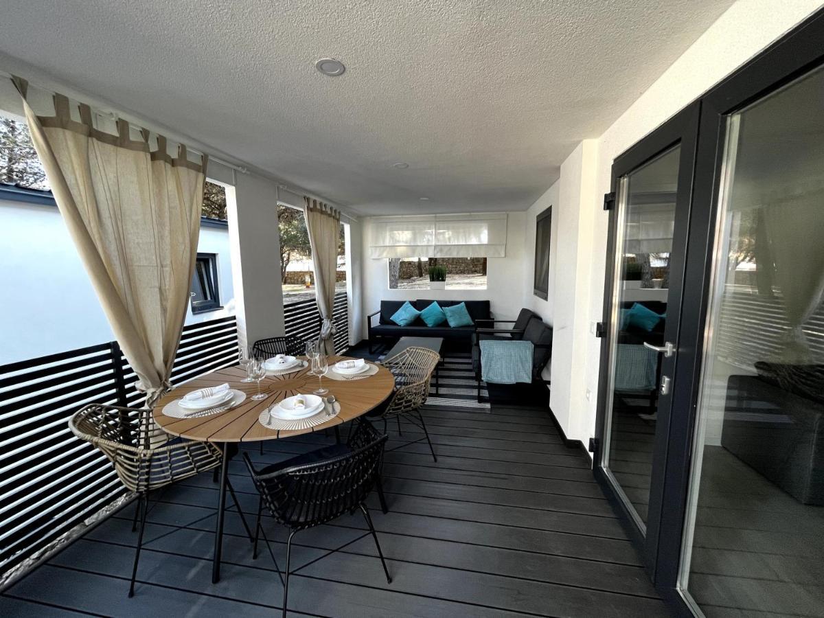 Luxury Mobile Home Pretty Green - Premium - Oaza Mira Resort -50 M From The Beach Drage Exterior foto